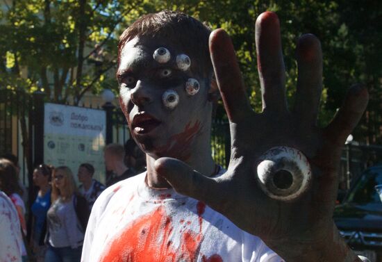 Zombie Mob 7 flashmob in St.-Petersburg