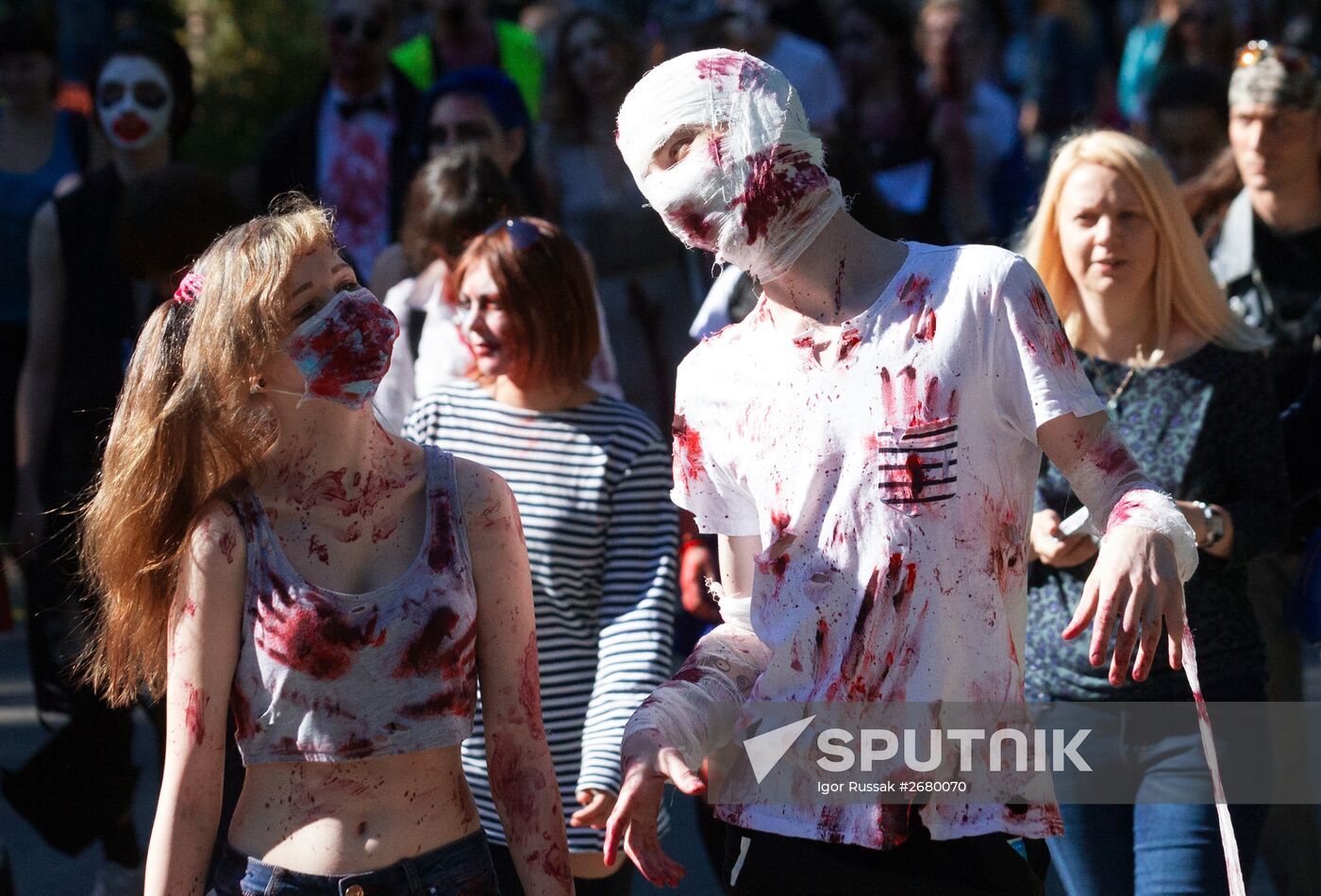 Zombie Mob 7 flashmob in St.-Petersburg