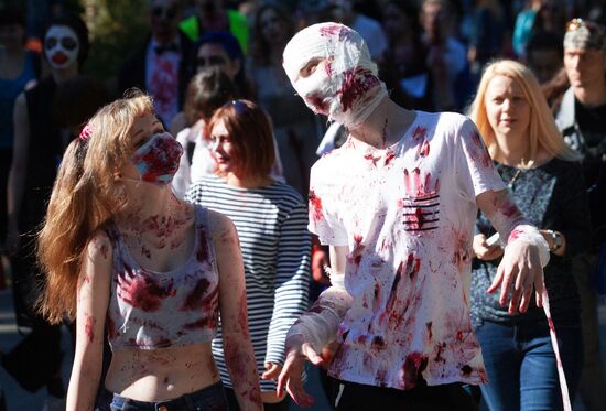 Zombie Mob 7 flashmob in St.-Petersburg