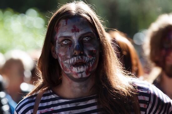 Zombie Mob 7 flashmob in St.-Petersburg
