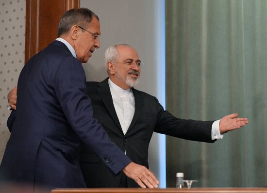 Russian and Iranian Foreign Ministers S.Lavrov and M.Zarif meet in Moscow