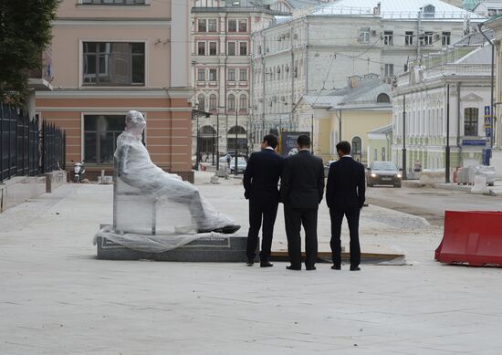 Improving streets in Moscow
