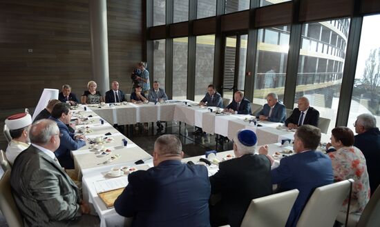 Russian President Vladimir Putin's meeting with representatives of national public associations of Crimea