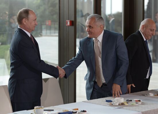Russian President Vladimir Putin's meeting with representatives of national public associations of Crimea