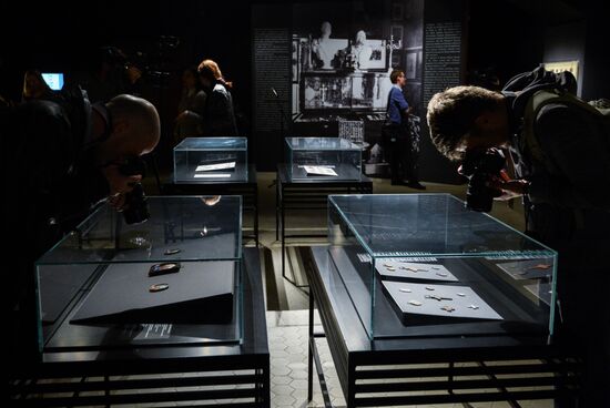 Exhibition "Collection Forgotten for a Century"