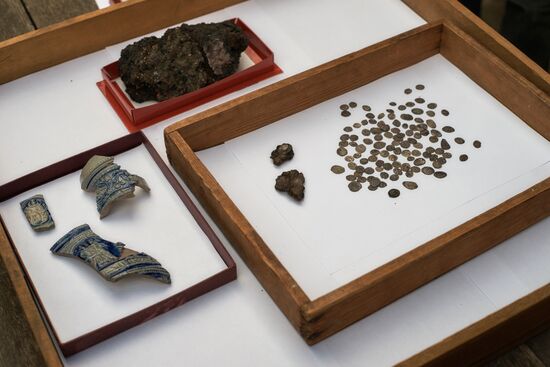 Archaeologists find a hoard dating back to Ivan the Terrible times in Old Ladoga Fortressthe Old