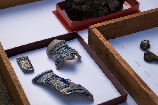 Archaeologists find a hoard dating back to Ivan the Terrible times in Old Ladoga Fortressthe Old