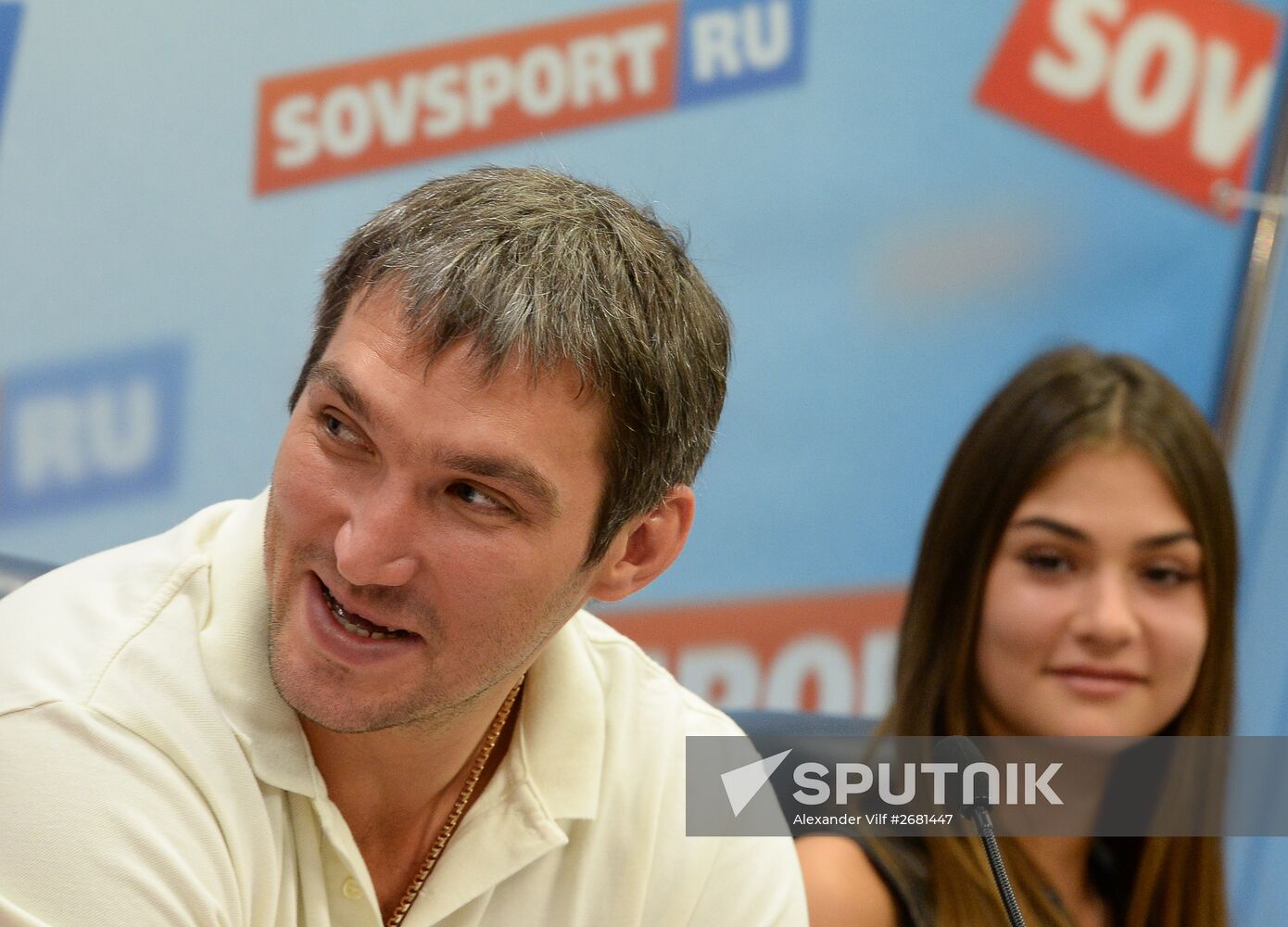 Alexander Ovechkin awarded with Kharlamov Trophy