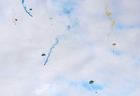 Manufacturing firecrackers in the Moscow Region