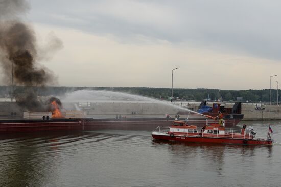 Counter-terrorist drill at the Novosibirsk canal lock / floodgate