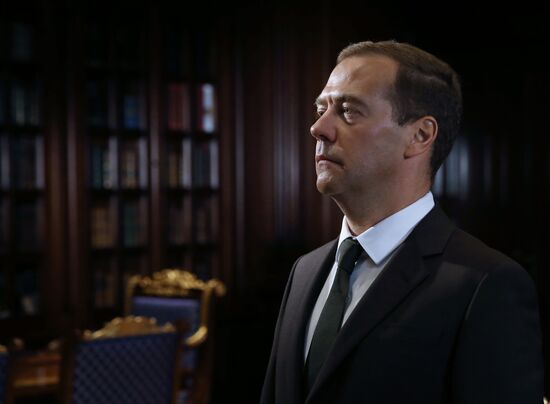 Prime Minister Dmitry Medvedev meets with new Russian Railways president Oleg Belozyorov