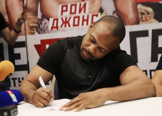 News conference by boxer Roy Jones Jr. in Yalta