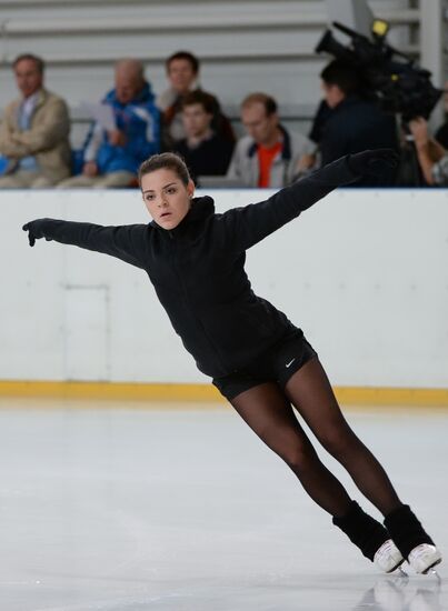 Figure skating. Adelina Sotnikova's training session