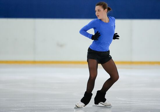 Figure skating. Adelina Sotnikova's training session