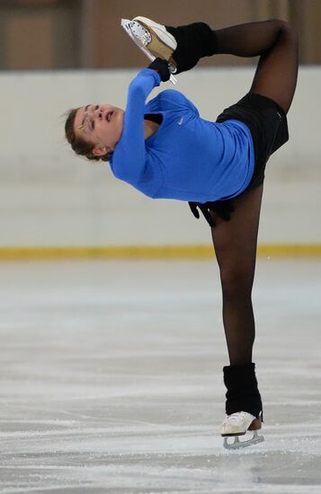 Figure skating. Adelina Sotnikova's training session