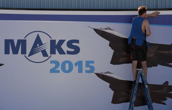 Preparations for MAKS 2015 International Aviation and Space Salon
