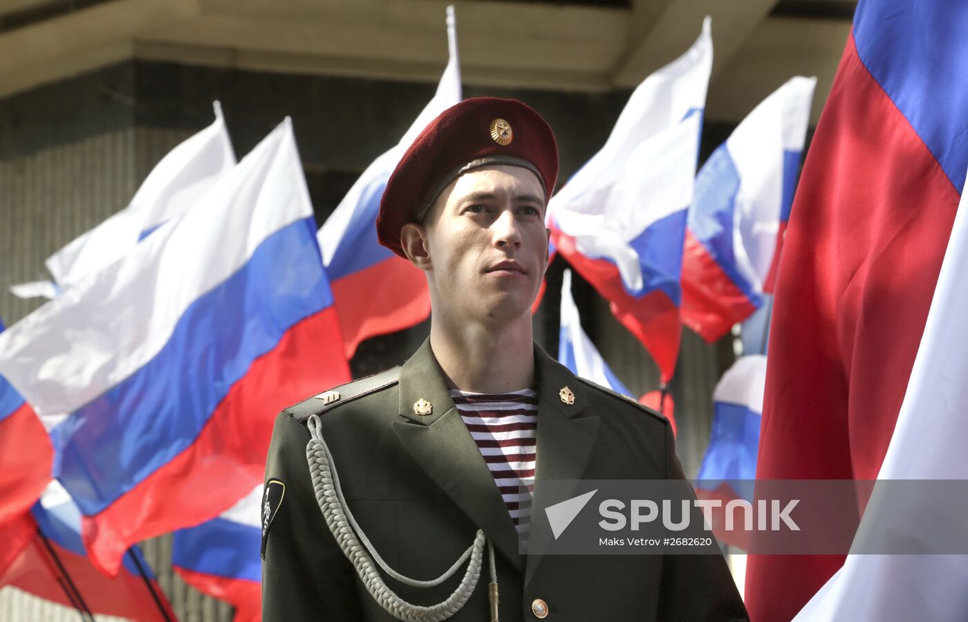 Russian Flag Day celebrations in Russian cities