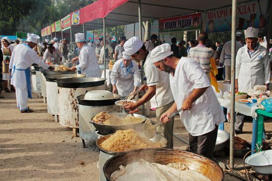 Oshi Palav contest in Tajikistan