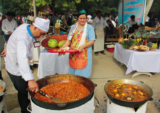 Oshi Palav contest in Tajikistan