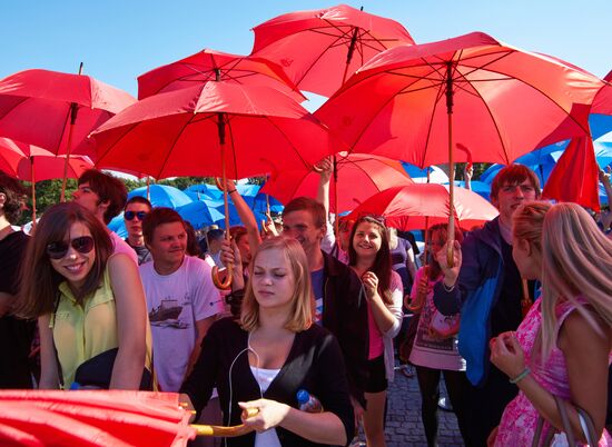 National Flag Day celebrations across Russia