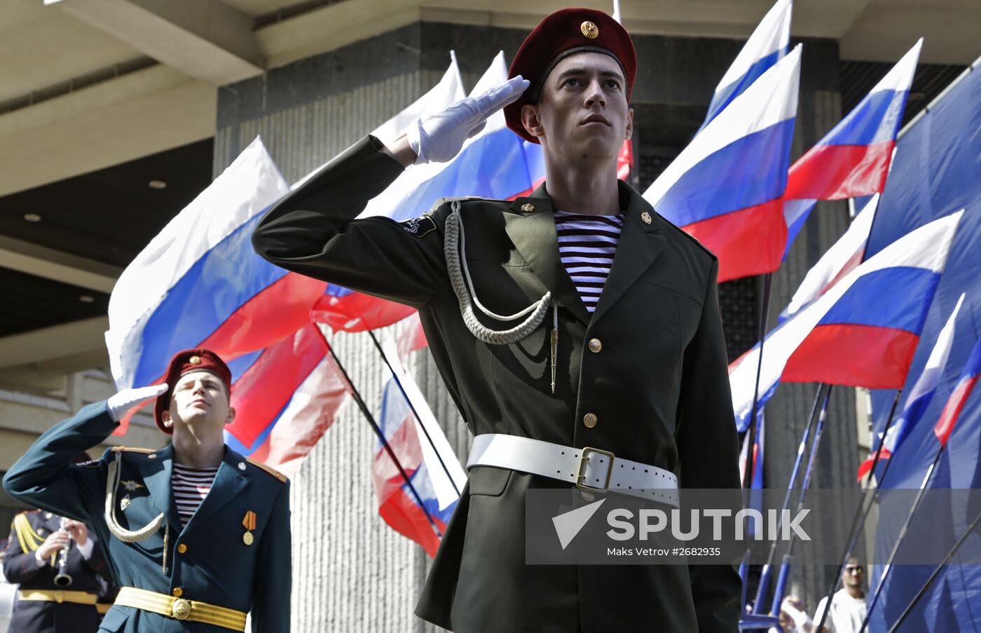 Russian Flag Day celebrations in Russian cities