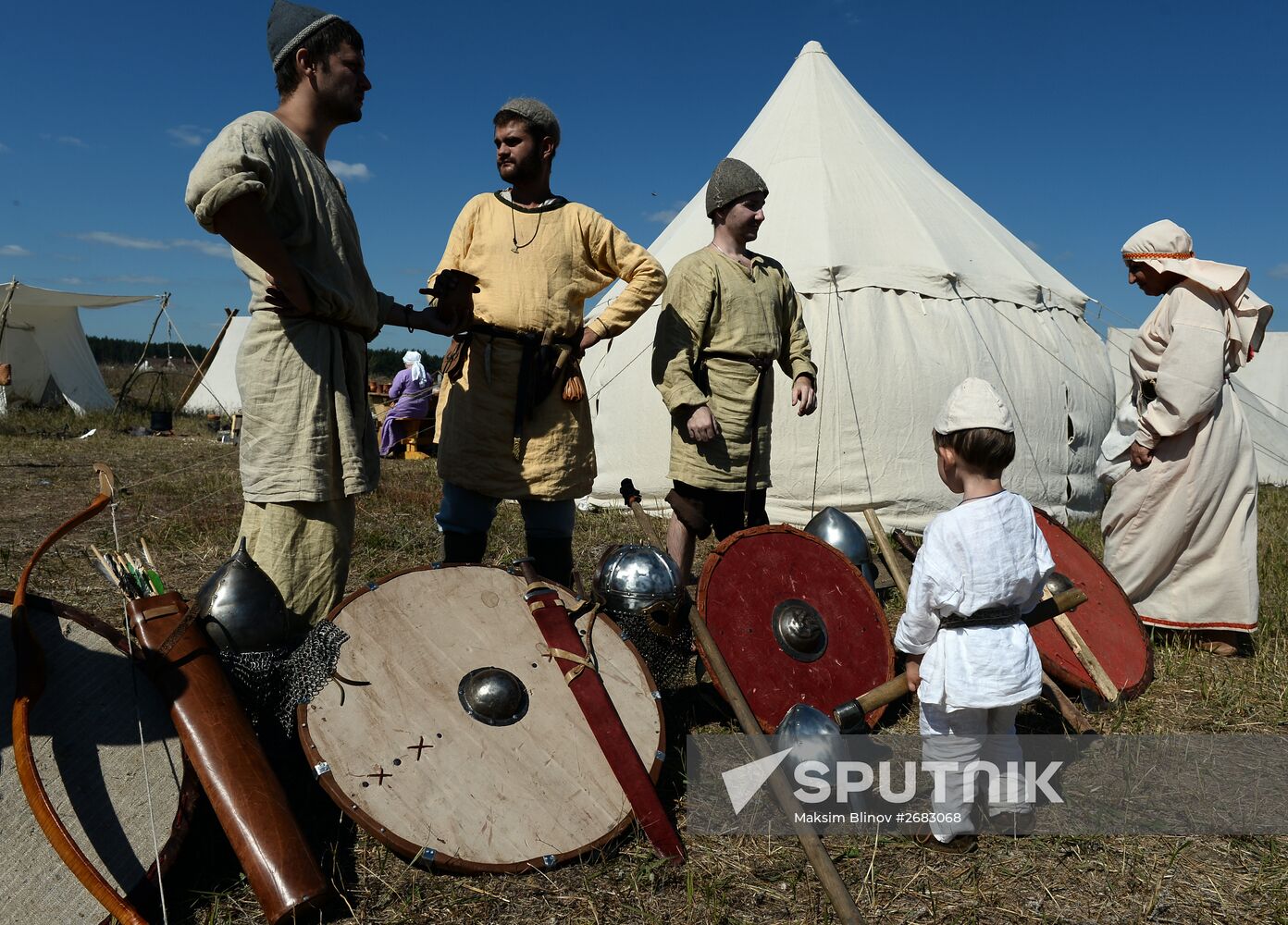Warrior's Field historical clubs hold 9th festival