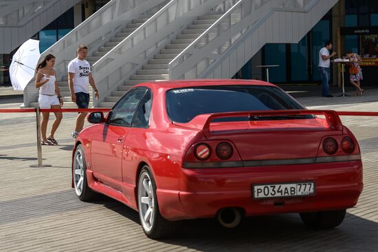 Moscow's Legends Park hosts Supercarshow 2015