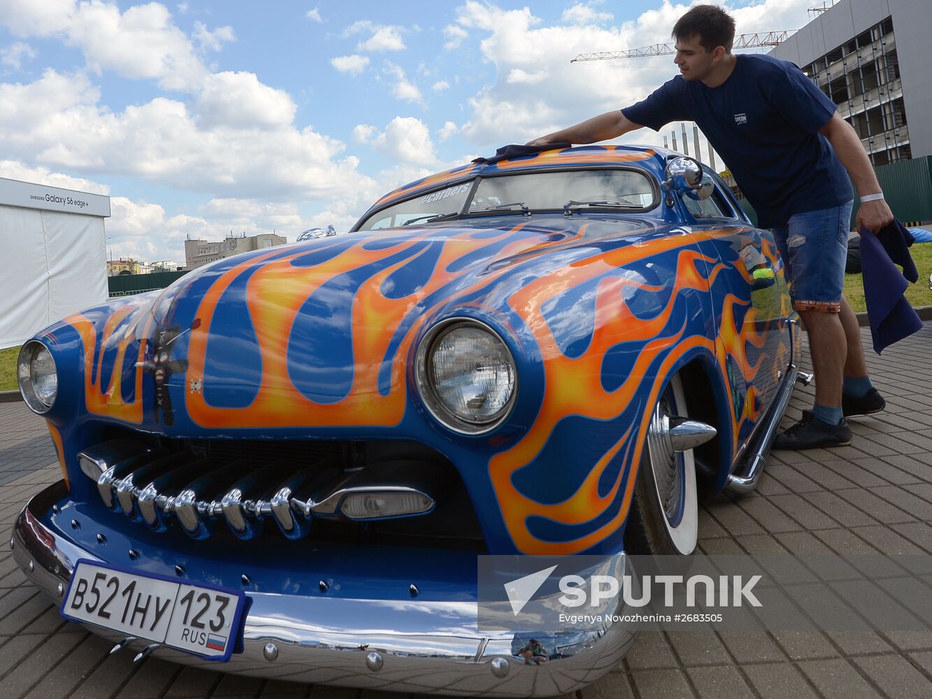 Moscow's Legends Park hosts Super Car Show 2015