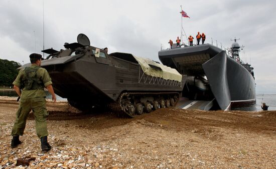 Russia's, China's Naval Cooperation 2015 drill enters active stage