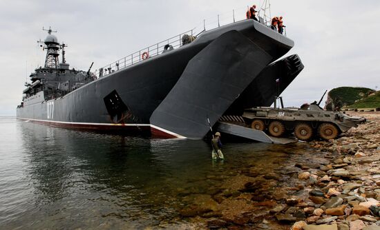 Russia's, China's Naval Cooperation 2015 drill enters active stage