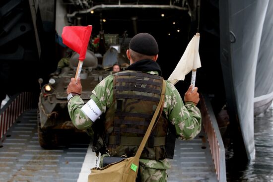 Russia's, China's Naval Cooperation 2015 drill enters active stage