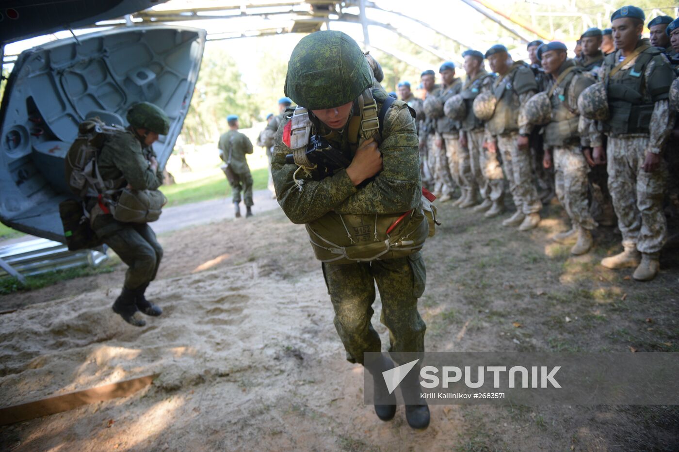 CSTO's Collective Rapid Deployment Forces hold Interaction 2015 drill
