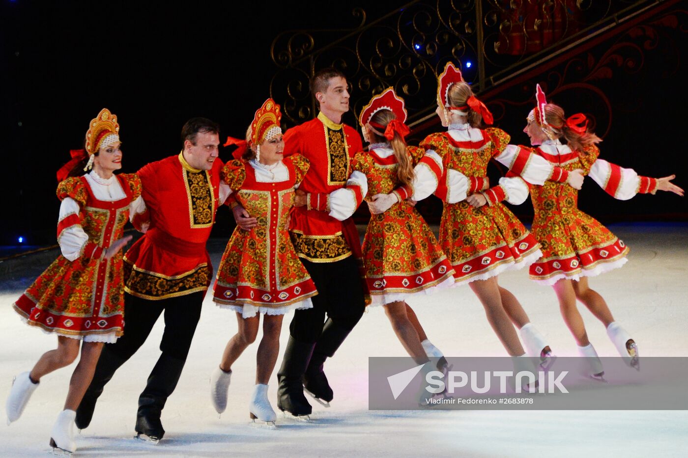 Ice show "The Bird of Happiness" premieres at Russian Song Theater