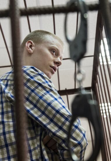 Court hears Kotelnicheskaya Embankment star case