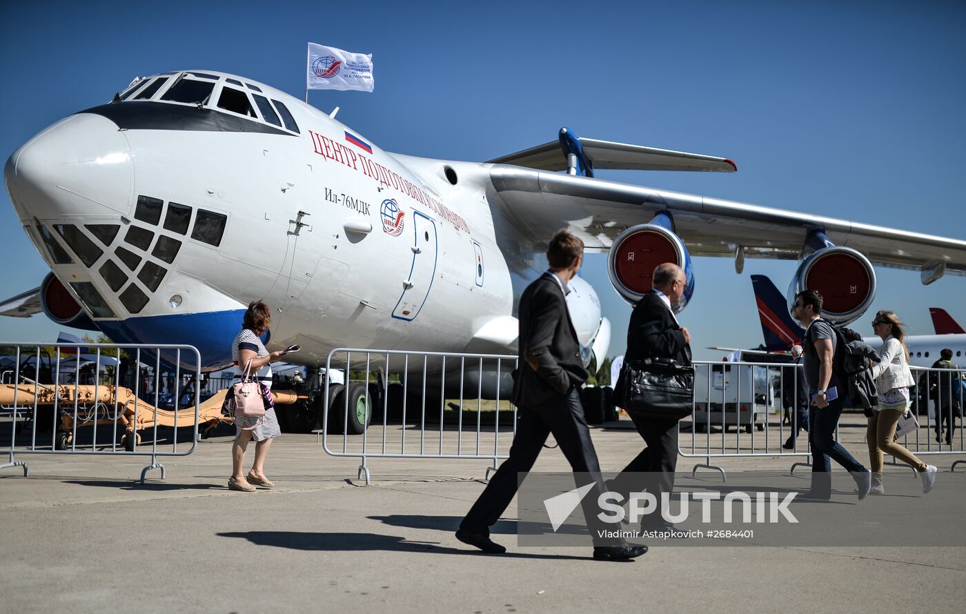 International Aerospace Salon (MAKS 2015) opens near Moscow