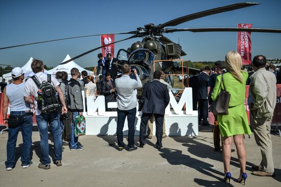 International Aerospace Salon (MAKS 2015) opens near Moscow