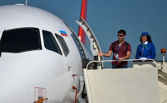 International Aerospace Salon (MAKS 2015) opens near Moscow