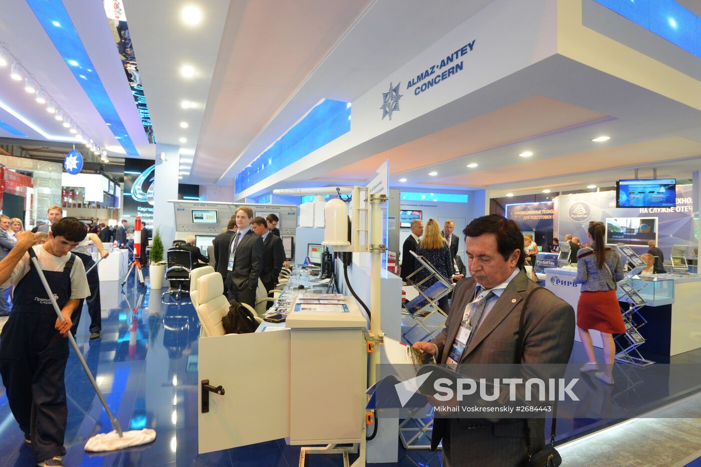 MAKS 2015 International Aviation and Space Salon opens in Zhukovsky