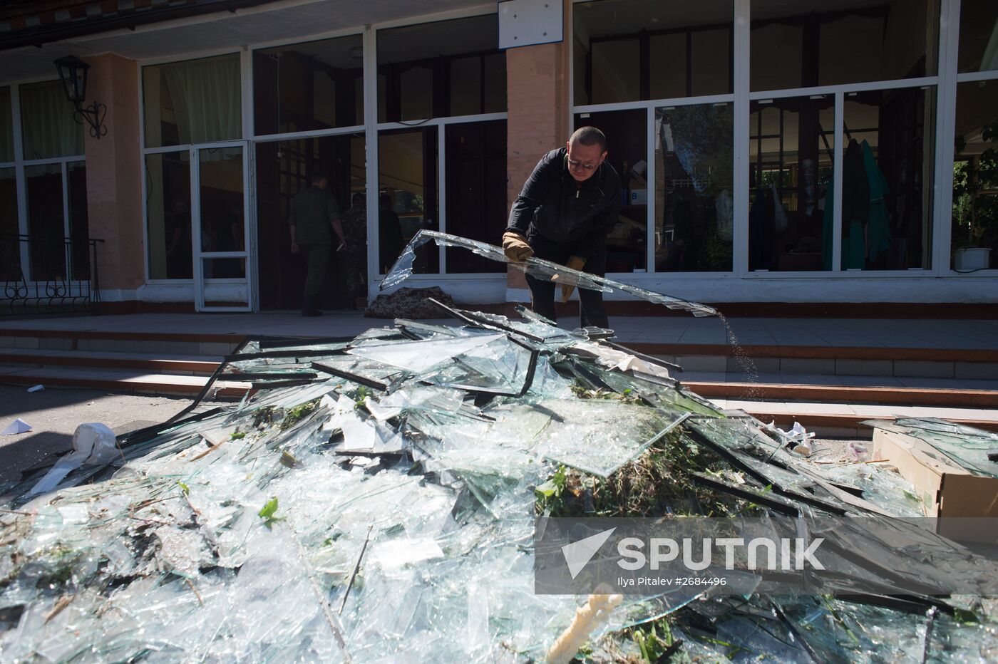 Aftermath of night shelling of Donetsk's Gorlovka by Ukrainian military