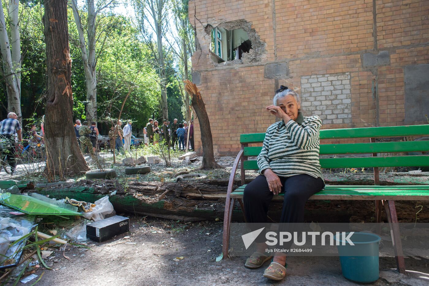 Aftermath of night shelling of Donetsk's Gorlovka by Ukrainian military