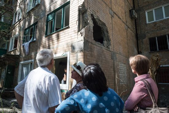 Aftermath of night shelling of Donetsk's Gorlovka by Ukrainian military