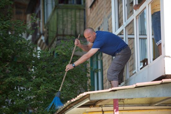 Aftermath of night shelling of Donetsk's Gorlovka by Ukrainian military