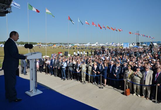 Russian President Vladimir Putin visits the International Aerospace Salon (MAKS 2015)