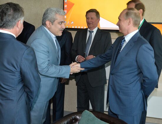 Russian President Vladimir Putin visits the International Aerospace Salon (MAKS 2015)