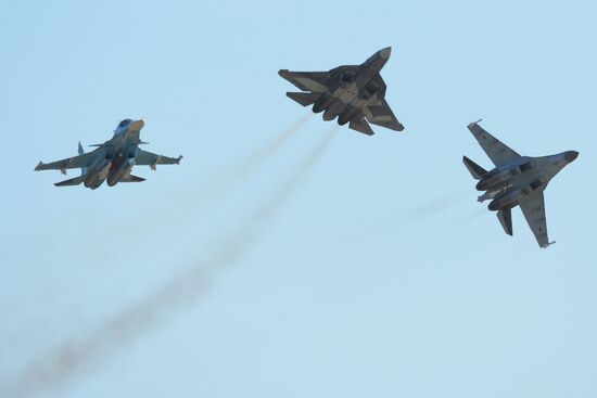 International Aerospace Salon (MAKS 2015) opens near Moscow