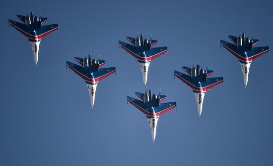 International Aerospace Salon (MAKS 2015) opens near Moscow