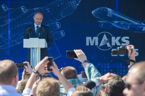 Russian President Vladimir Putin visits the International Aerospace Salon (MAKS 2015)