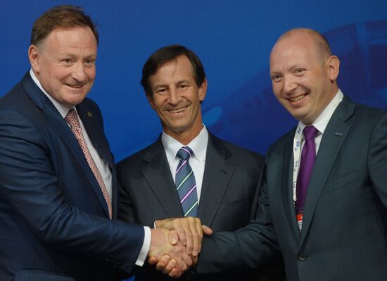 International Aerospace Salon (MAKS 2015) opens near Moscow