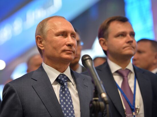 Russian President Vladimir Putin visits the International Aerospace Salon (MAKS 2015)