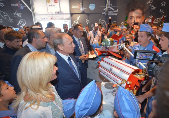 Russian President Vladimir Putin visits the International Aerospace Salon (MAKS 2015)